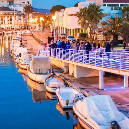 In Toskana Italie Nabij Zee, Strand, Airconditioning, Zwembad, Wifi فياريجيو