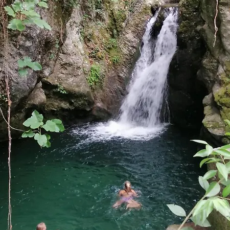 In Toskana Italie Nabij Zee, Strand, Airconditioning, Zwembad, Wifi