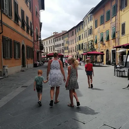 بيت للعطل In Toskana Italie Nabij Zee, Strand, Airconditioning, Zwembad, Wifi *