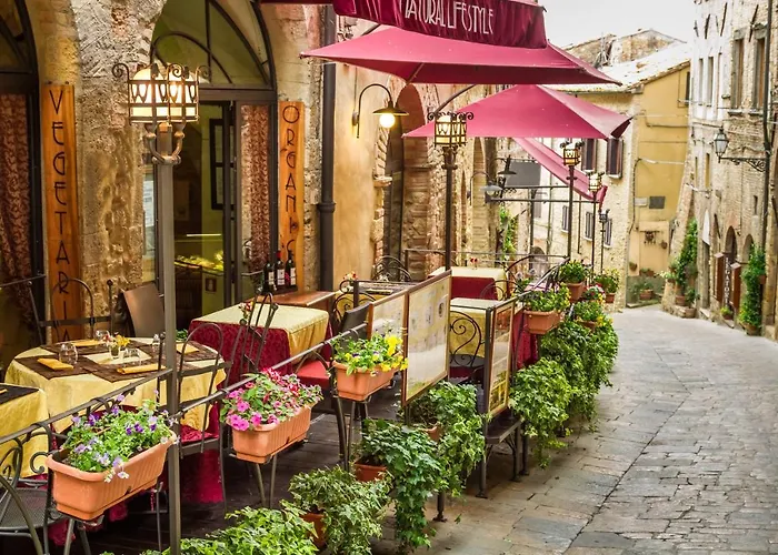 In Toskana Italie Nabij Zee, Strand, Airconditioning, Zwembad, Wifi Будинок відпочинку