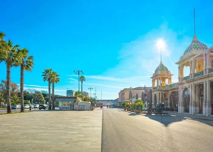 In Toskana Italie Nabij Zee, Strand, Airconditioning, Zwembad, Wifi Будинок відпочинку *