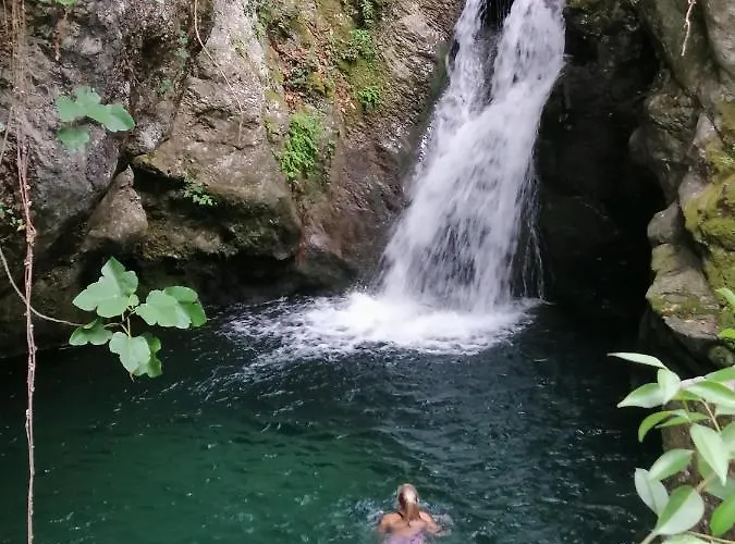 In Toskana Italie Nabij Zee, Strand, Airconditioning, Zwembad, Wifi