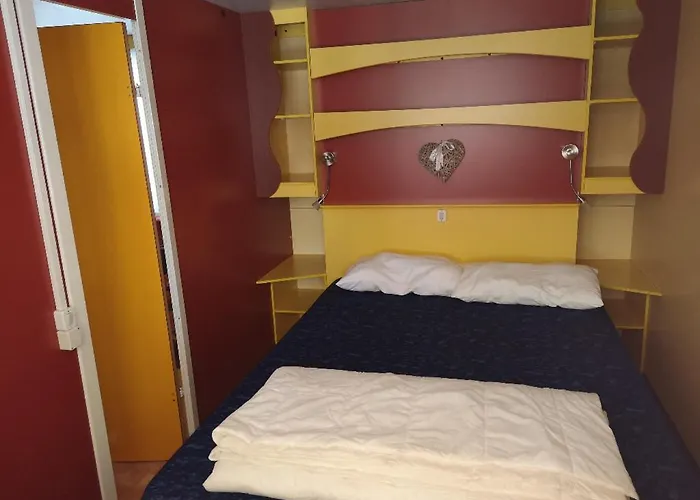 In Toskana Italie Nabij Zee, Strand, Airconditioning, Zwembad, Wifi * В'яреджо