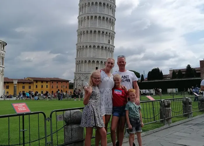 In Toskana Italie Nabij Zee, Strand, Airconditioning, Zwembad, Wifi Будинок відпочинку