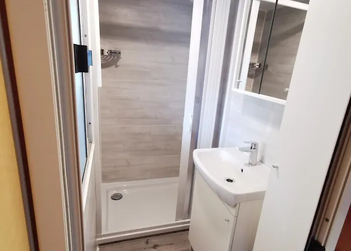 Будинок відпочинку In Toskana Italie Nabij Zee, Strand, Airconditioning, Zwembad, Wifi В'яреджо