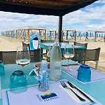 In Toskana Italie Nabij Zee, Strand, Airconditioning, Zwembad, Wifi Feriehus Viareggio