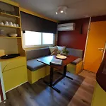 In Toskana Italie Nabij Zee, Strand, Airconditioning, Zwembad, Wifi * Viareggio