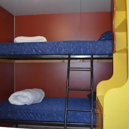 In Toskana Italie Nabij Zee, Strand, Airconditioning, Zwembad, Wifi