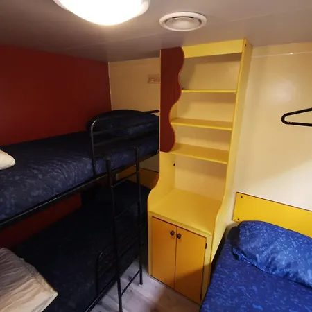 In Toskana Italie Nabij Zee, Strand, Airconditioning, Zwembad, Wifi * Viareggio