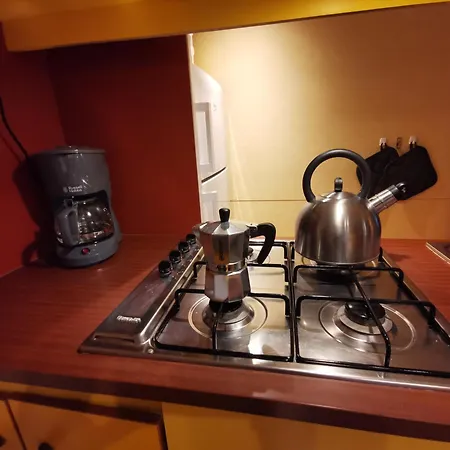 In Toskana Italie Nabij Zee, Strand, Airconditioning, Zwembad, Wifi Viareggio