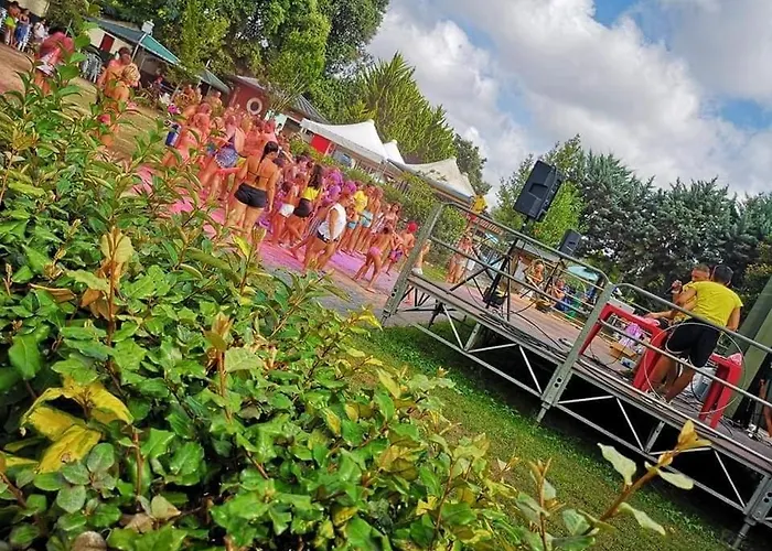 In Toskana Italie Nabij Zee, Strand, Airconditioning, Zwembad, Wifi